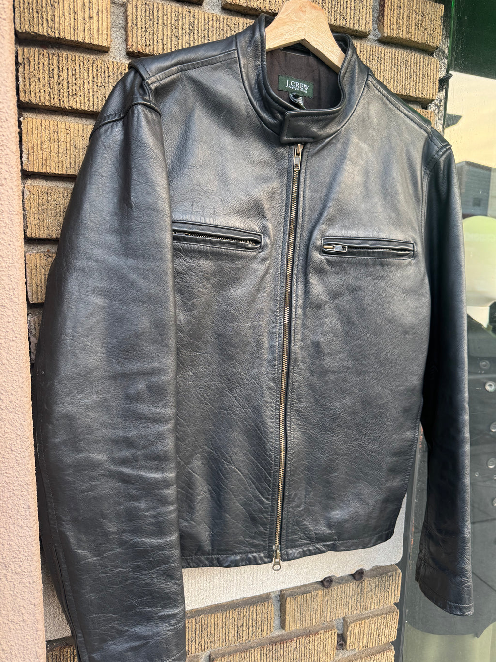 MENS VINTAGE J CREW LEATHER JACKET SIZE SMALL