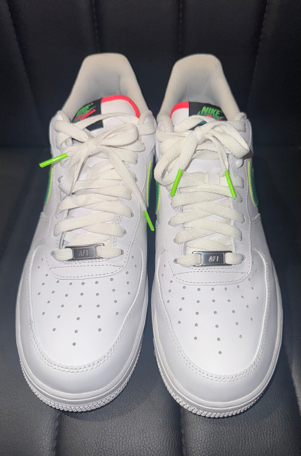 PREOWNED NIKE AIR FORCE ONE 07LV8 SIZE 10