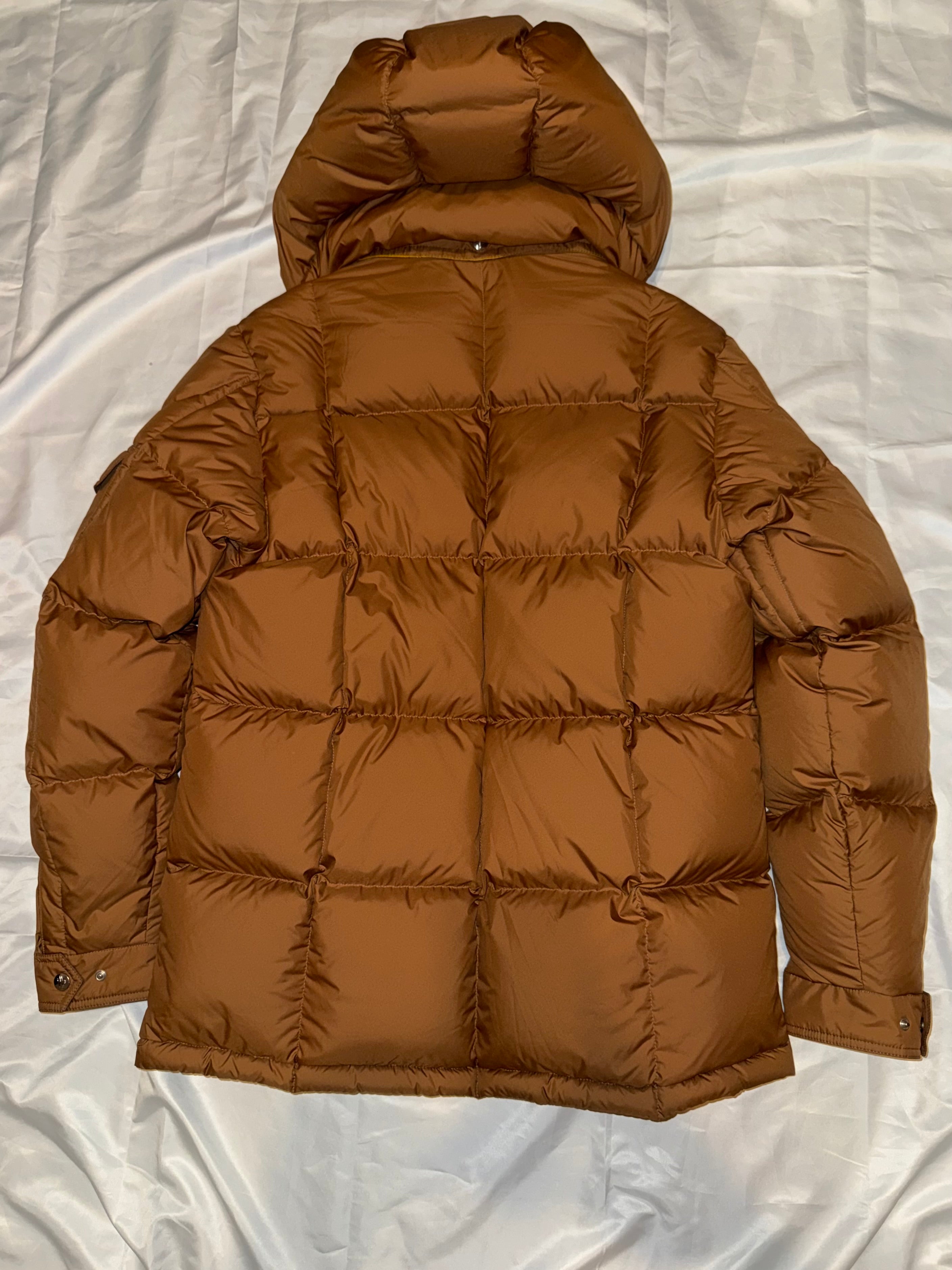 Moncler Mariveles Down Jacket Size 3