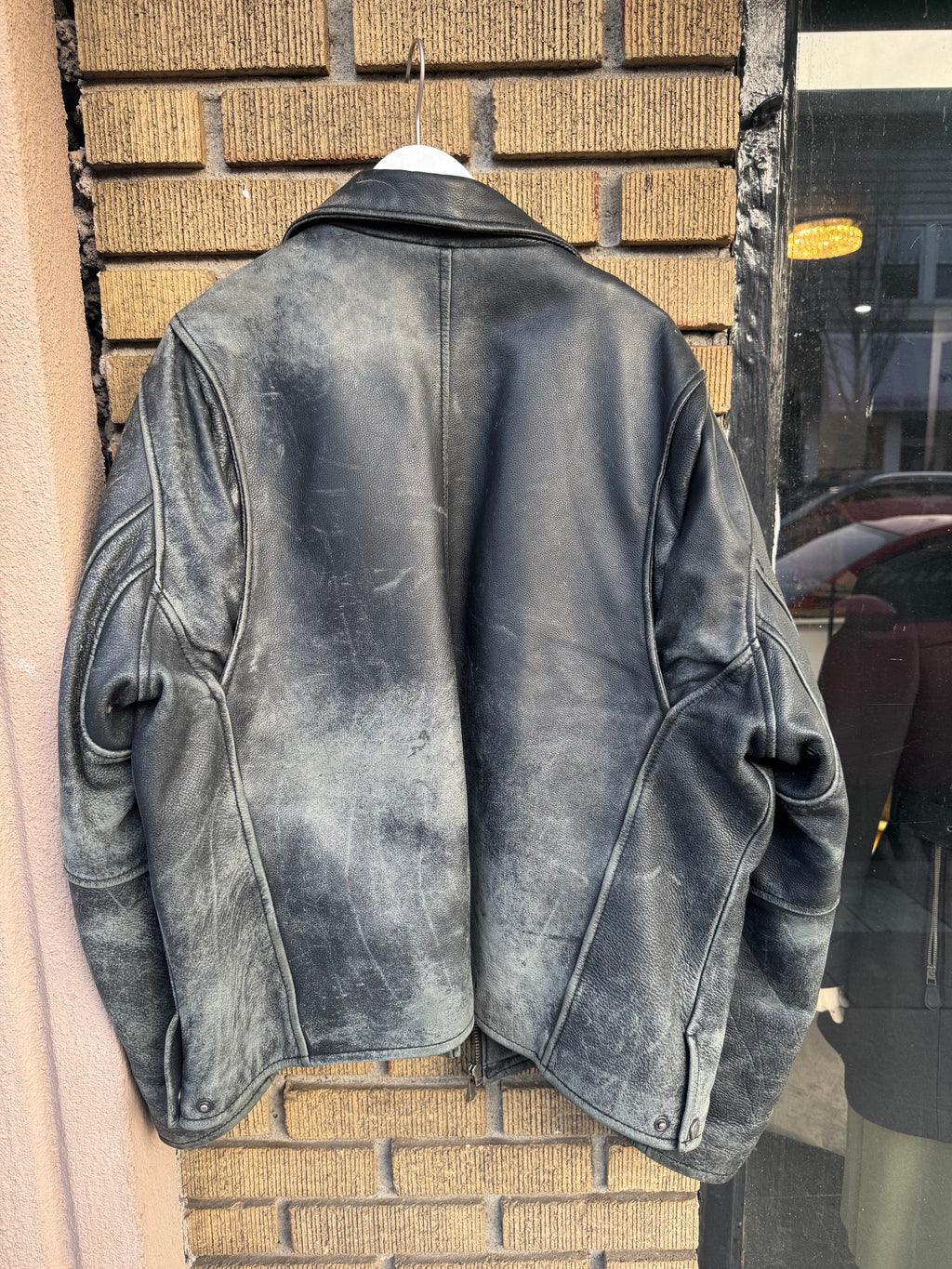 SIZE XL VINTAGE WILSONS LEATHER DISTRESSED PATINA