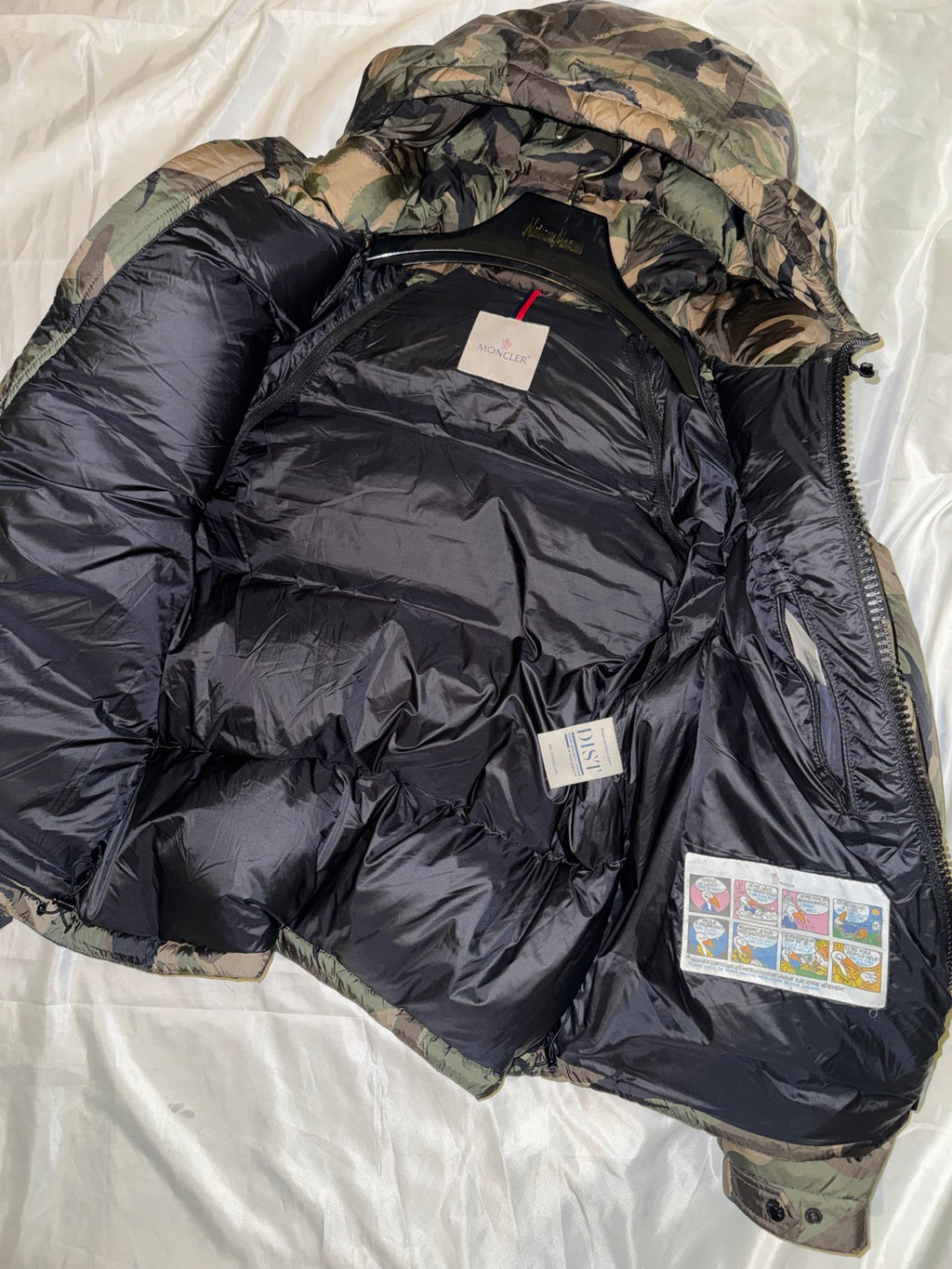 Moncler Meakan 2-in-1 camouflage down puffer jacket size 3