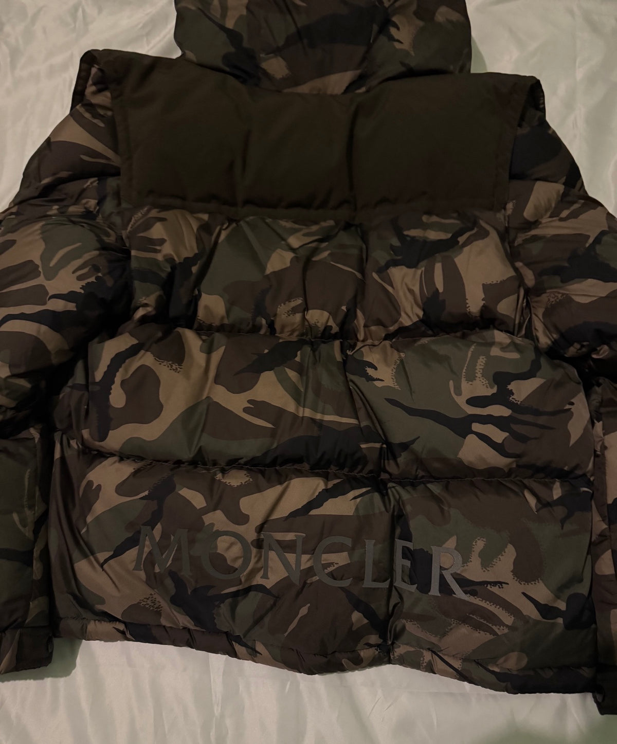 Moncler Meakan 2-in-1 camouflage down puffer jacket size 3