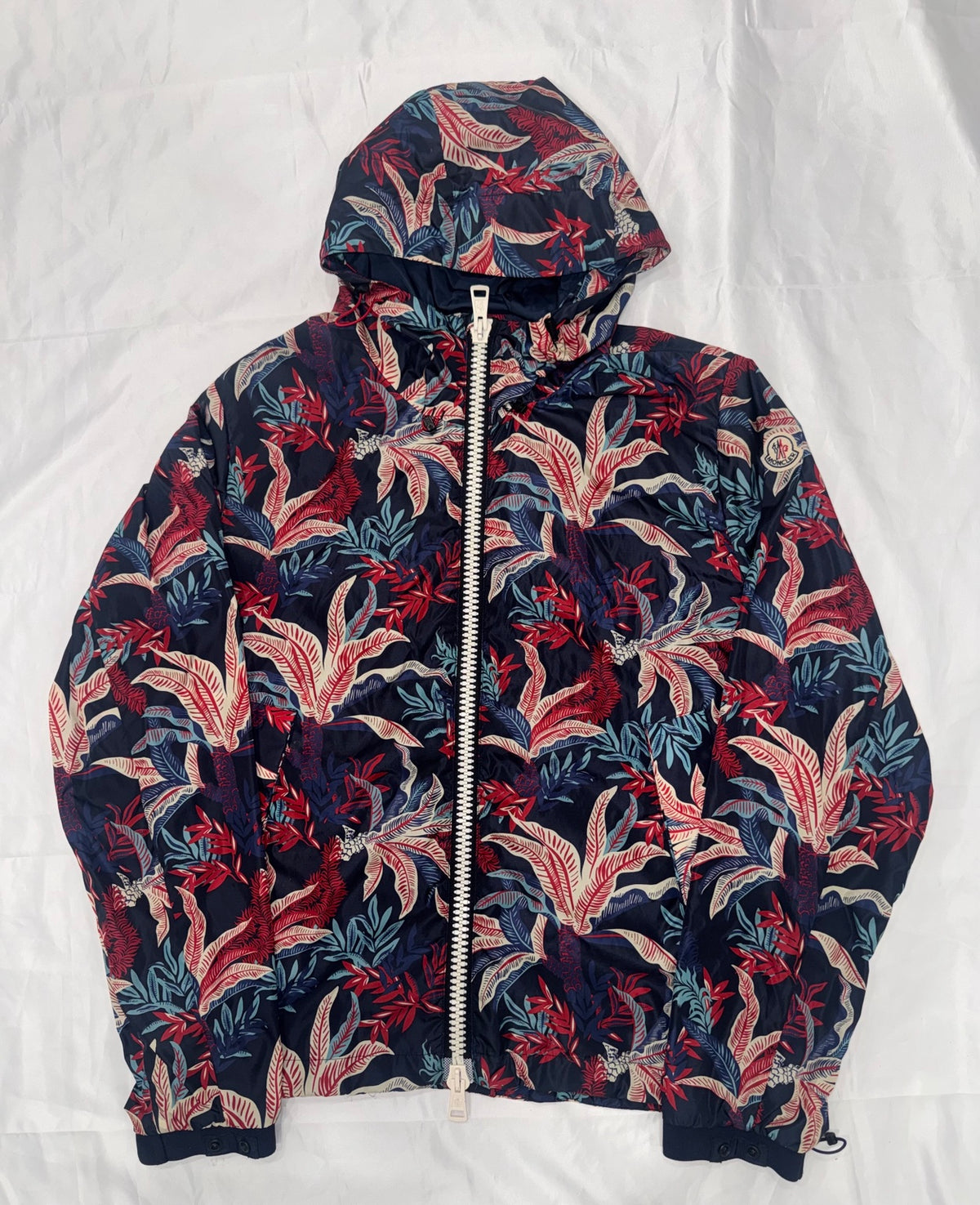 Moncler Maribeu hooded tropical print jacket size 3 photo 7900