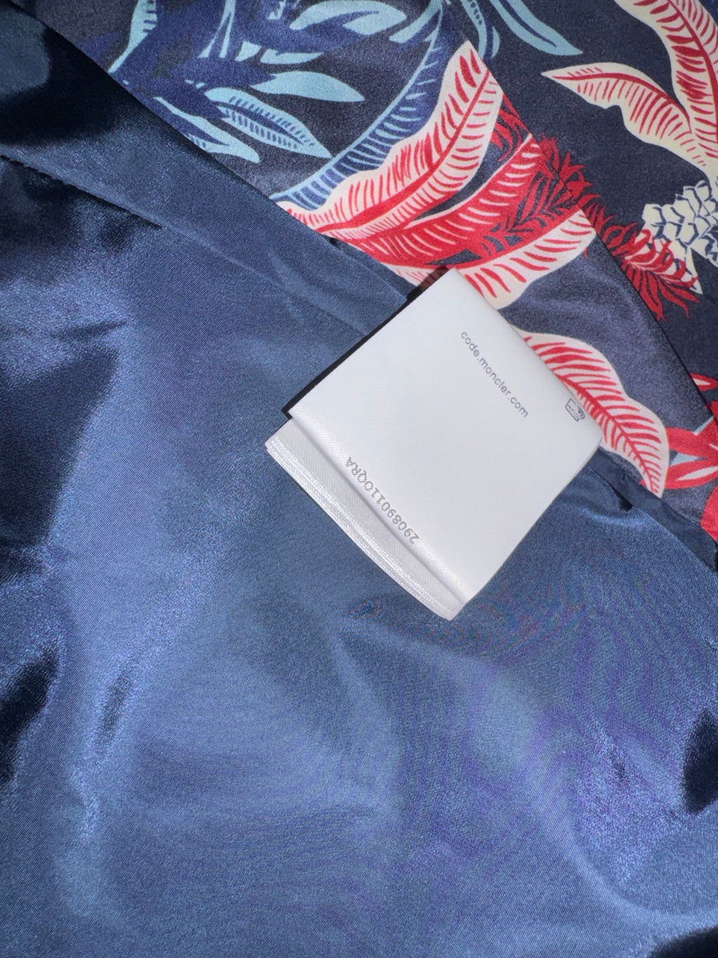 Moncler Maribeu hooded tropical print jacket size 3 photo 7907