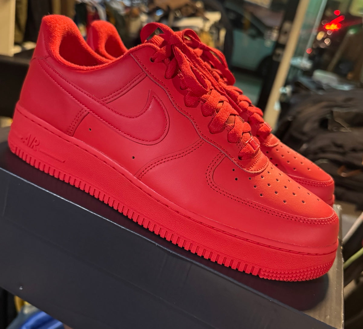 Nike Air Force 1 Red size 10 side view